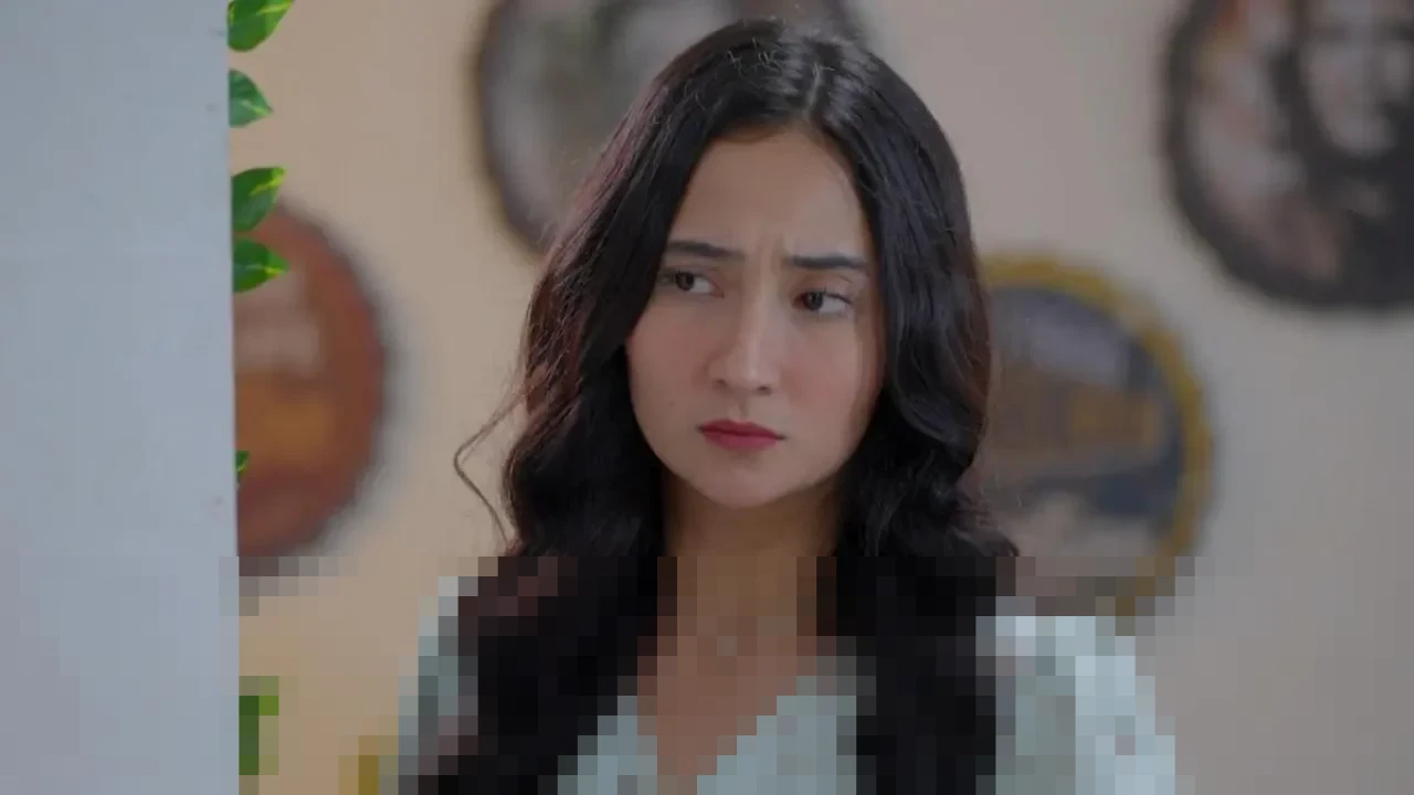 Wanita Istimewa: Reza Beri Dukungan Penuh untuk Mirsa, Karina Dijemput Paksa Petugas RSJ Wanita Istimewa: Reza Beri Dukungan Penuh untuk Mirsa, Karina Dijemput Paksa Petugas RSJ
