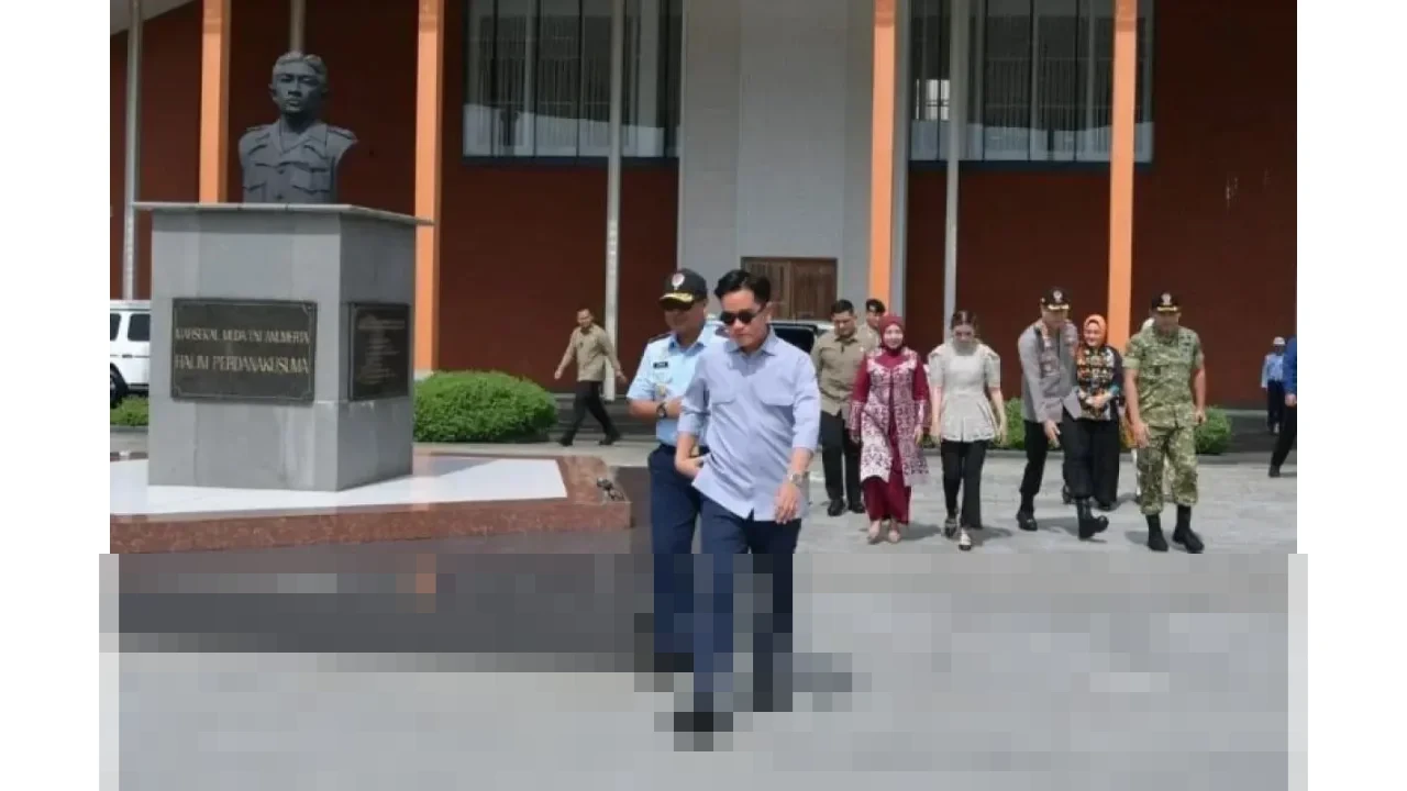 Wapres Gibran Tinjau Pembangunan Infrastruktur dan Fasilitas Publik di IKN, Pastikan Komitmen Pemerintah