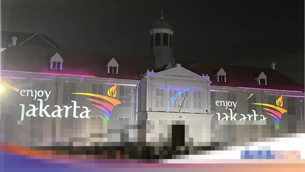 Warga Medan Kagum: “Meriah Banget di Luar Dugaan” Perayaan Tahun Baru di Kota Tua Jakarta