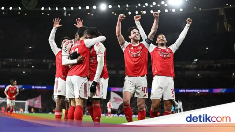 William Saliba Pede: Arsenal Bisa Menangi Semua Gelar Musim Ini, Belajar dari Pengalaman Lalu