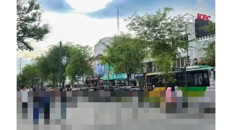 Yogyakarta Diserbu Wisatawan Jelang Tahun Baru 2026, Keramahan Warga Jadi Alasan Utama Kembali Yogyakarta Diserbu Wisatawan Jelang Tahun Baru 2026, Keramahan Warga Jadi Alasan Utama Kembali