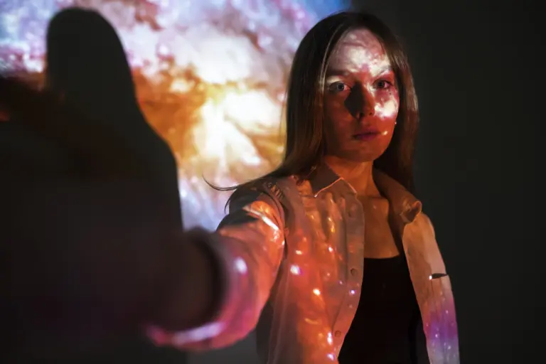 Zodiak Hari Ini Leo, Virgo, Aquarius, Pisces Pegang Kendali, Simak Ramalan 25 Desember!