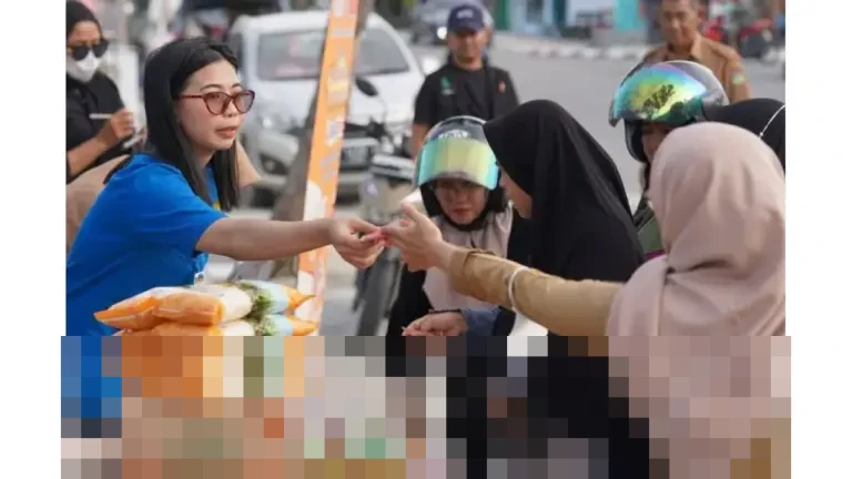 Zulkifli: “Pasar Bergerak Inovasi Pemkot Palu Dekatkan Kebutuhan Masyarakat Jelang Tahun Baru”