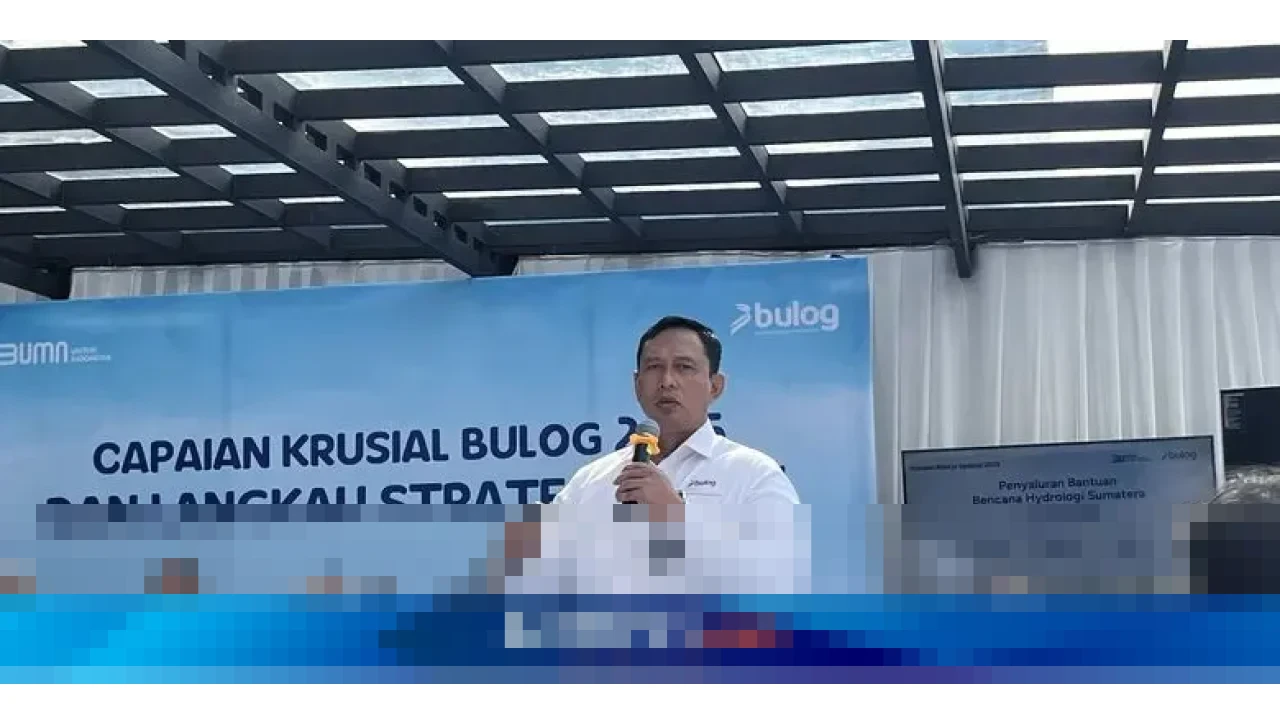 Ahmad Rizal Ramdhani: Bulog Siagakan 50 Ton Beras di Bandara dan Pelabuhan Sumatera