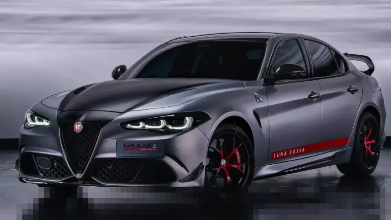 Alfa Romeo Luncurkan Giulia Quadrifoglio Luna Rossa: Sedan Sport Terbuas dengan Sentuhan Kapal Balap