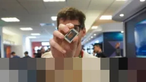 AMD Rilis Ryzen AI 400 Series di CES 2026: Performa Tanpa Colok Daya 1,7x Lebih Tinggi, Multitasking Optimal