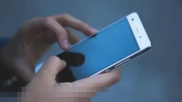 Ancaman Penyadapan Ponsel Kian Nyata: Kenali Indikasi dan Lindungi Data Pribadi Anda Sekarang!