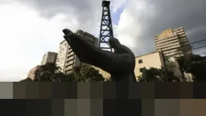 Ancaman Trump Batalkan Konsesi Minyak Venezuela Guncang Pasar, Saham Chevron Anjlok 4,46 Persen Ancaman Trump Batalkan Konsesi Minyak Venezuela Guncang Pasar, Saham Chevron Anjlok 4,46 Persen