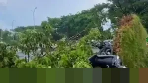 Angin Puting Beliung Terjang Bandara Juanda Sidoarjo, Tiga Penerbangan Dialihkan ke Semarang