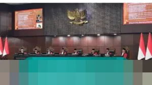 Anwar Usman Absen Sidang Pleno Laporan Kerja MK 2025, Ketua MK Suhartoyo Ungkap Alasan Umrah