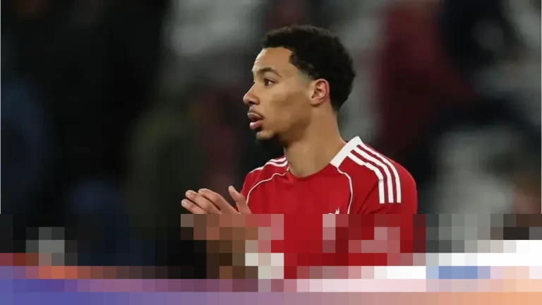 Arne Slot Ragukan Hugo Ekitike Tampil Lawan Arsenal: “Belum Latihan Sama Sekali”