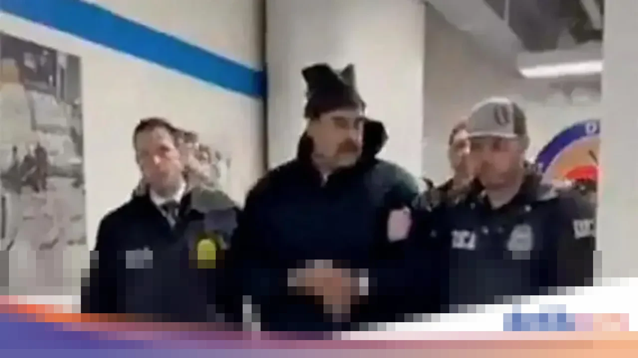 AS Lancarkan Operasi ‘Absolute Resolve’, Presiden Venezuela Nicolas Maduro Ditangkap dalam Serangan Militer AS Lancarkan Operasi ‘Absolute Resolve’, Presiden Venezuela Nicolas Maduro Ditangkap dalam Serangan Militer