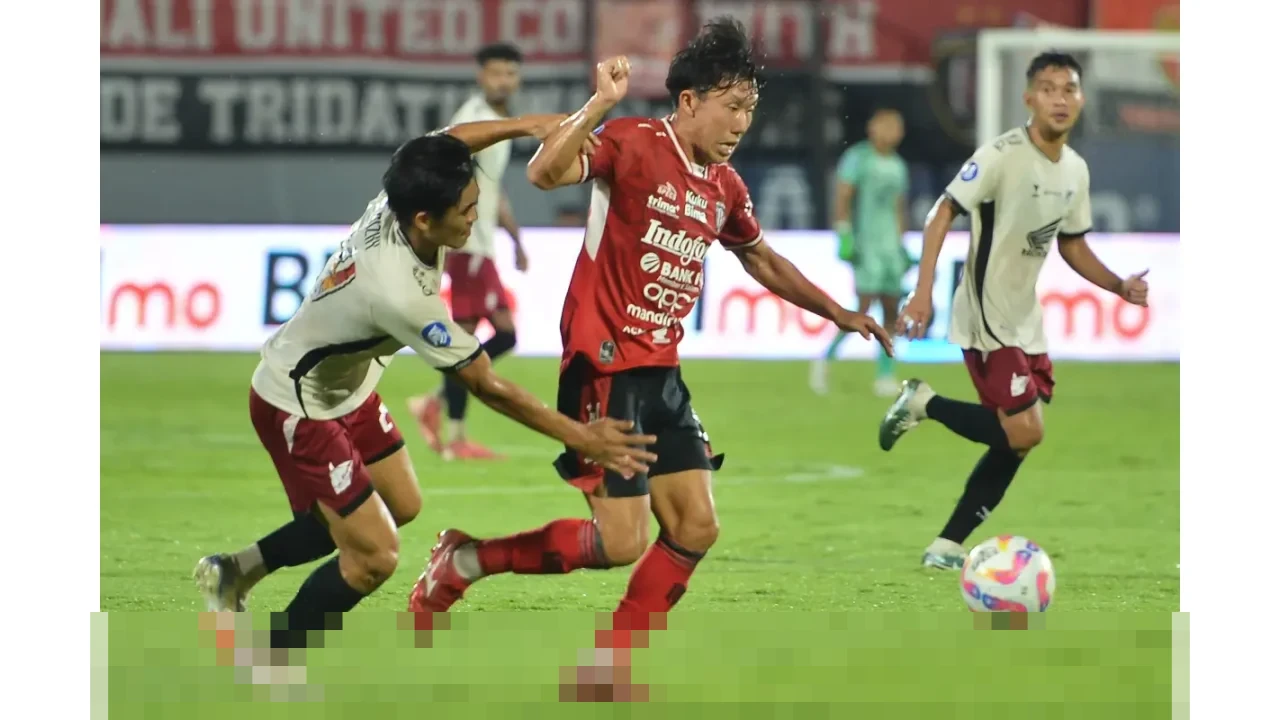 Bali United Taklukkan PSM Makassar 2-0 di Laga Panas, Diwarnai Gol Kilat dan Dua Kartu Merah Bali United Taklukkan PSM Makassar 2-0 di Laga Panas, Diwarnai Gol Kilat dan Dua Kartu Merah