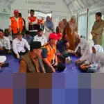 Banjir Bandang Luluh Lantakkan Sekolah, Puluhan Siswa SMA Muhammadiyah Agam Tetap Belajar di Tenda Darurat