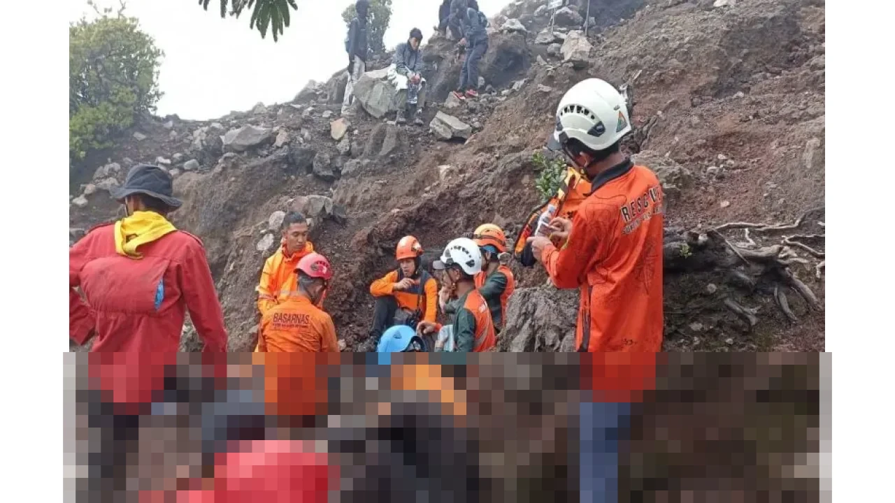 Basarnas Kerahkan 70 Personel Lanjutkan Pencarian Pendaki Hilang di Gunung Slamet