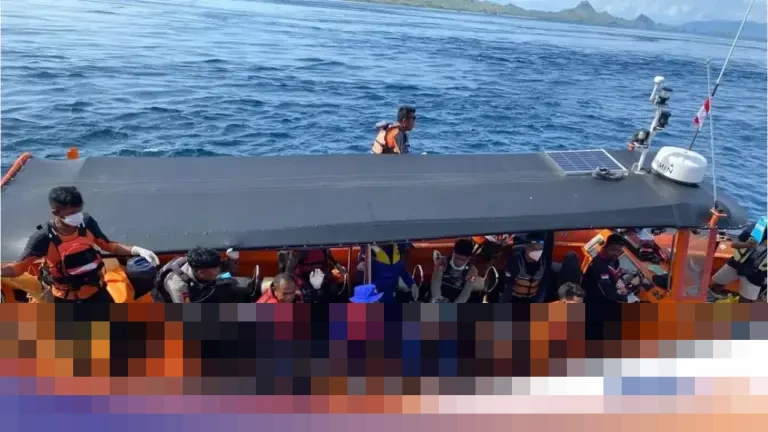 Basarnas Temukan Jenazah Diduga Pelatih Valencia di Perairan Labuan Bajo Usai 10 Hari Pencarian Basarnas Temukan Jenazah Diduga Pelatih Valencia di Perairan Labuan Bajo Usai 10 Hari Pencarian