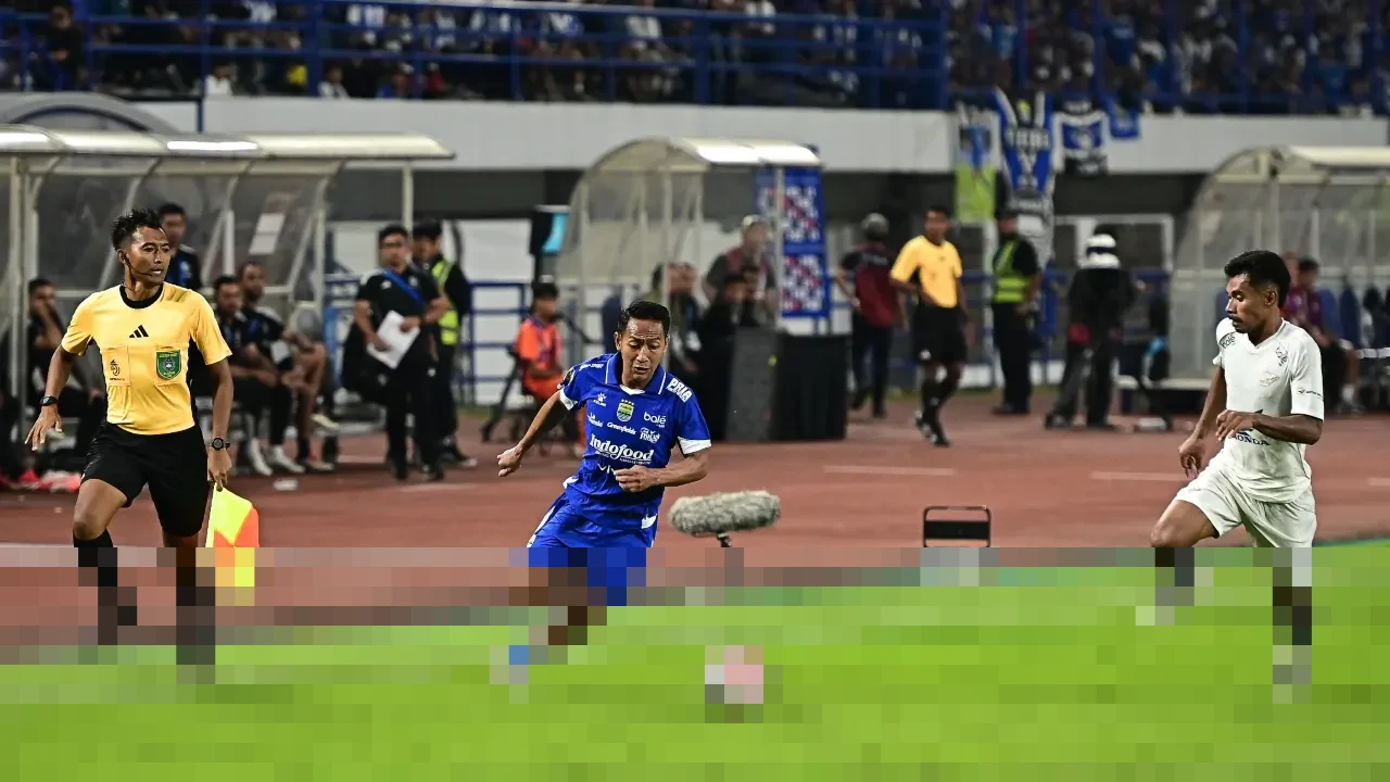 Beckham Putra Optimistis, Persib Bertekad Lanjutkan Dominasi di Kandang Persik Kediri