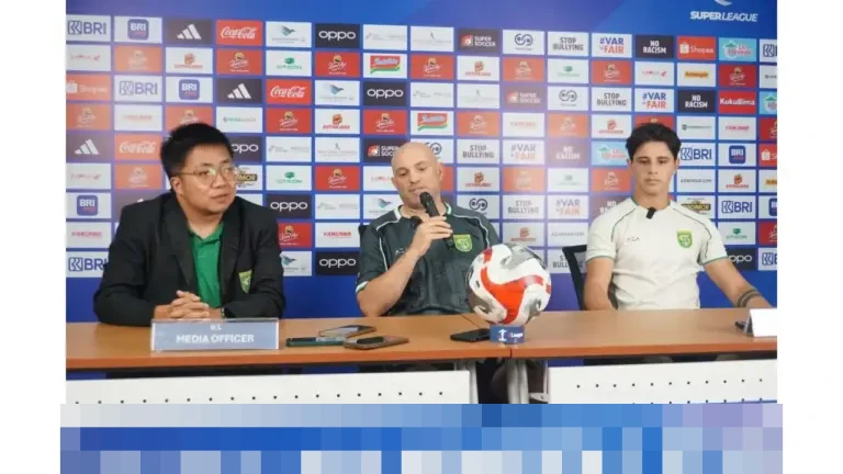 Bernardo Tavares: “Laga Kontra Malut United Akan Sulit”, Minta Dukungan Penuh Bonek di GBT