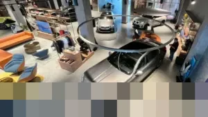 BMW Pangkas Harga Puluhan Model di Cina hingga 24 Persen Demi Bersaing dengan Produk Lokal