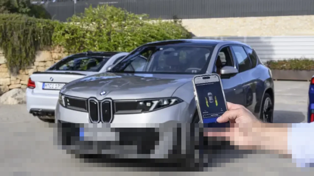 BMW Perkenalkan iX3 Terbaru di CES 2026, Usung Otak Pintar dan Asisten Suara AI Generatif