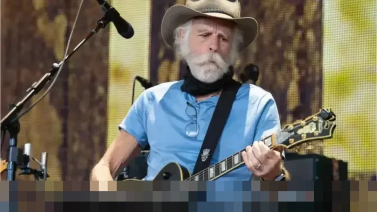Bob Weir, Gitaris Legendaris Grateful Dead, Berpulang di Usia 78 Tahun Setelah Berjuang Melawan Penyakit Paru
