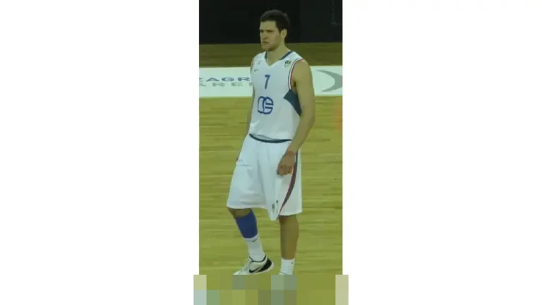 Bojan Hodak Pastikan Persib Nyaris Full Skuad Hadapi Persija di Laga Perebutan Puncak Klasemen