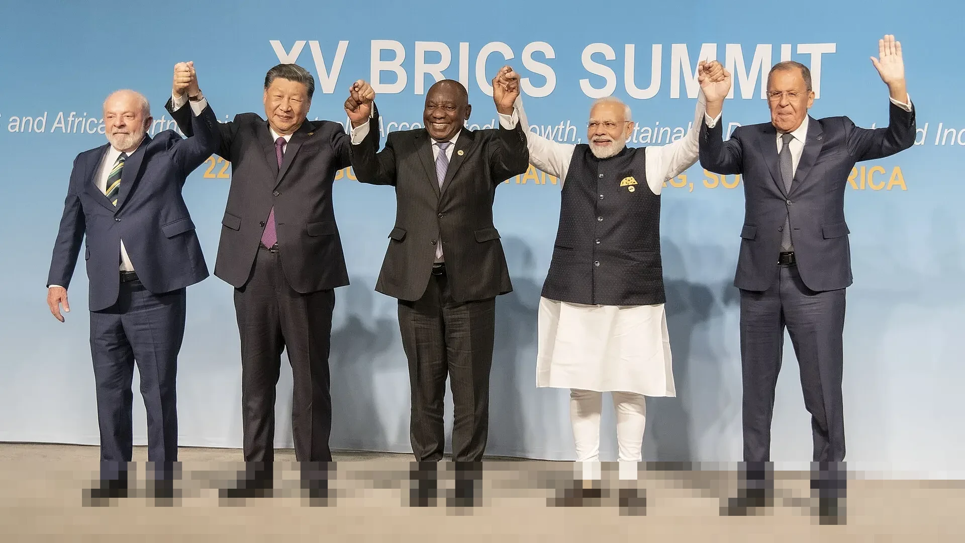 BRICS dan Tantangan Kedaulatan Hukum: Indonesia di Tengah Pergeseran Geopolitik Global BRICS dan Tantangan Kedaulatan Hukum: Indonesia di Tengah Pergeseran Geopolitik Global