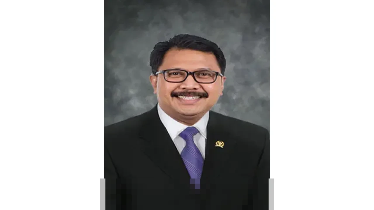 Budi Gunadi: Kemenkes Alokasikan Rp500 Miliar untuk Recovery Total Fasilitas Kesehatan Rusak di Sumatera Budi Gunadi: Kemenkes Alokasikan Rp500 Miliar untuk Recovery Total Fasilitas Kesehatan Rusak di Sumatera