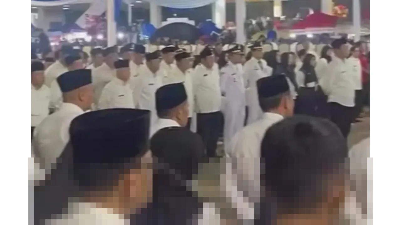 Bupati Karawang Aep Syaepuloh: “Mutasi ASN Malam Tahun Baru Demi Birokrasi Sigap dan Profesional” Bupati Karawang Aep Syaepuloh: “Mutasi ASN Malam Tahun Baru Demi Birokrasi Sigap dan Profesional”