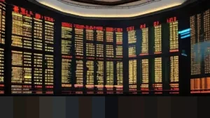 Bursa Asia Bergerak Variatif Jelang Rilis Inflasi China, Saham Uniqlo Melonjak Lebih dari 7 Persen