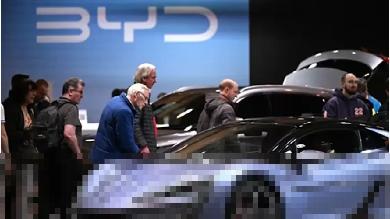 BYD Resmi Ungguli Tesla, Ambil Alih Posisi Produsen Kendaraan Listrik Terbesar Dunia pada 2025