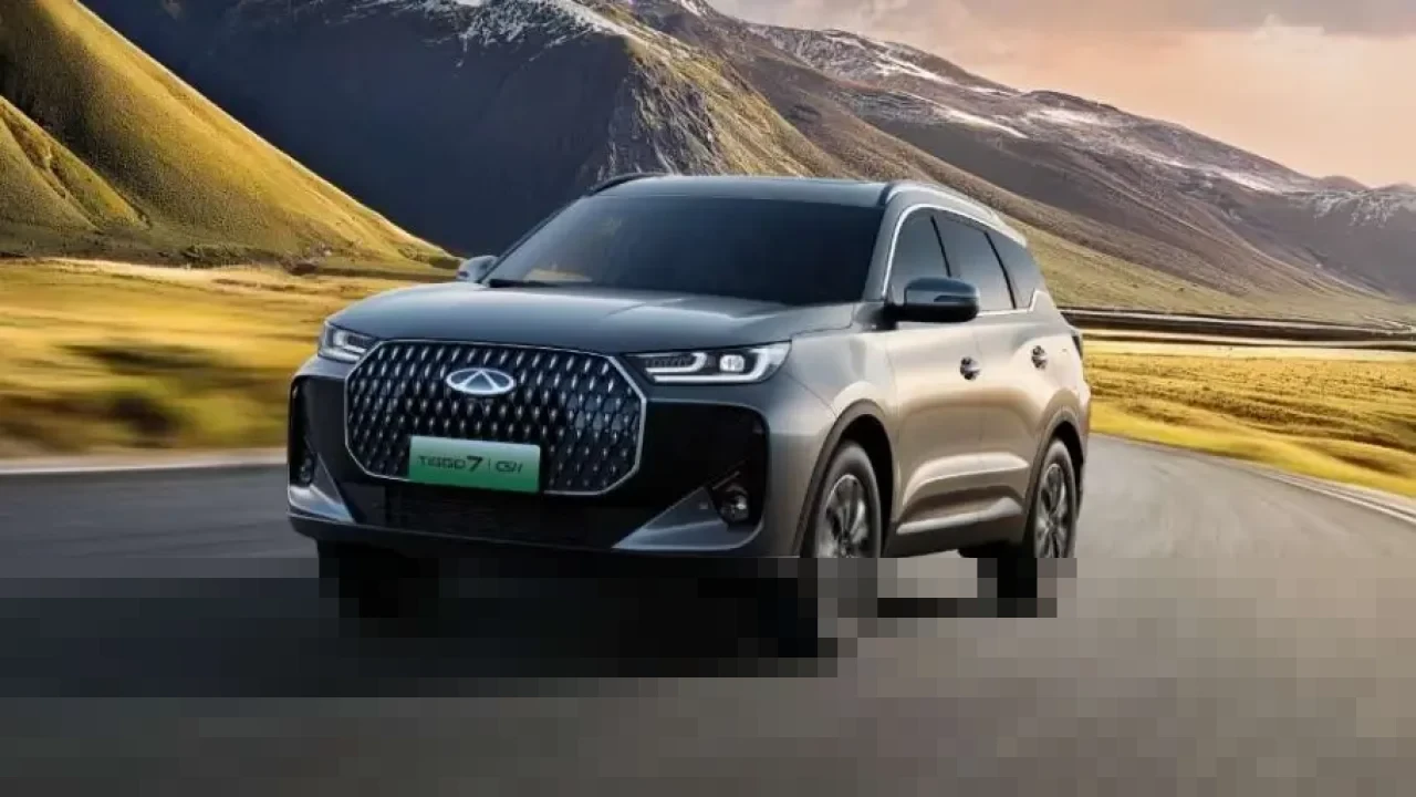 Chery Tiggo 7 CSH Berpeluang Isi Lini PHEV di Indonesia, Gantikan Varian Bensin yang Disetop? Chery Tiggo 7 CSH Berpeluang Isi Lini PHEV di Indonesia, Gantikan Varian Bensin yang Disetop?