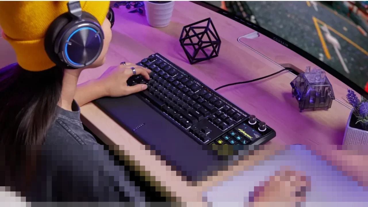 Corsair Luncurkan Keyboard Gaming Galleon 100 SD, Integrasikan Stream Deck di CES 2026
