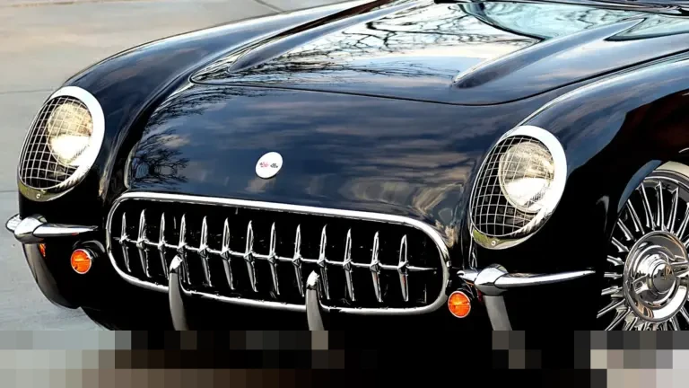Corvette 1954 Tampil Klasik, Berjiwa Z06 Modern: Restomod Ikonik Siap Dilelang