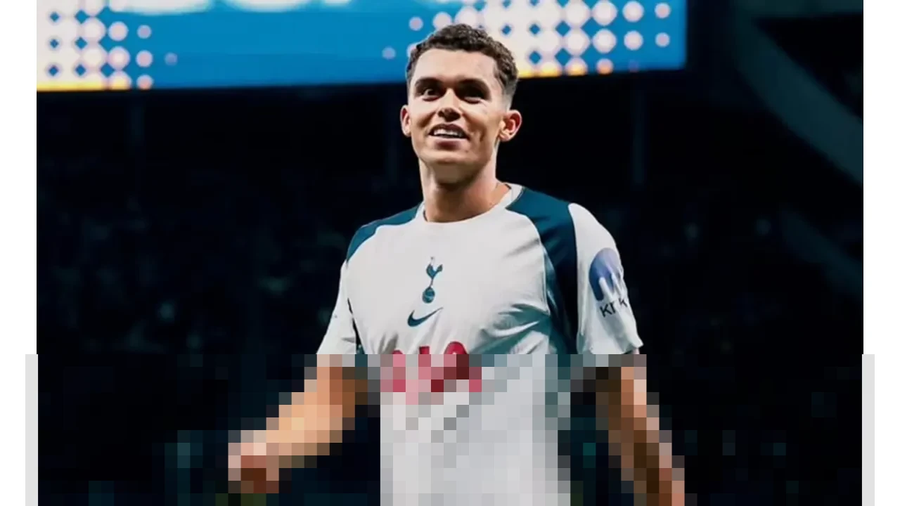 Crystal Palace Resmi Dapatkan Brennan Johnson dari Tottenham dengan Mahar Rp811 Miliar