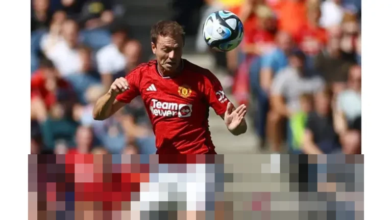 Darren Fletcher Tunjuk Jonny Evans Jadi Asisten Pelatih MU, Sebut Kenal Baik Pemain dan Lingkungan Tim Darren Fletcher Tunjuk Jonny Evans Jadi Asisten Pelatih MU, Sebut Kenal Baik Pemain dan Lingkungan Tim