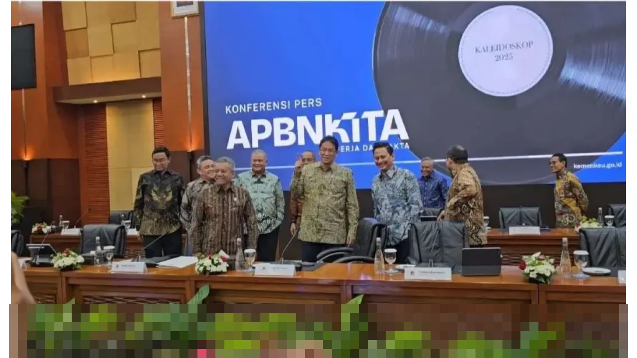 Defisit APBN 2025 Melebar hingga Rp695,1 Triliun, Menkeu: Demi Stimulus Ekonomi