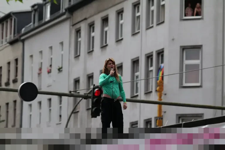 Di Balik Narasi Heroik, Guru Hadapi Paradoks Berat dalam Transformasi Pendidikan Nasional