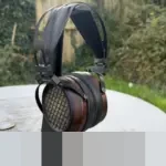 Di Tengah Dominasi Nirkabel, Headphone Berkabel Justru Tawarkan Pengalaman Audio Lebih Otentik di 2026