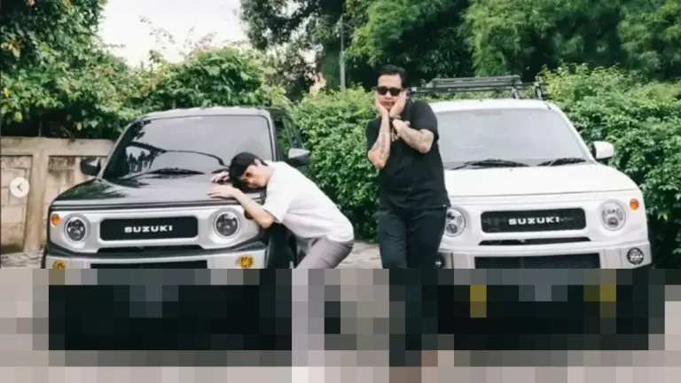 Dikta Wicaksono Pamer Koleksi Kendaraan Klasik yang Unik, dari Honda S600 hingga BMW R25 Langka Dikta Wicaksono Pamer Koleksi Kendaraan Klasik yang Unik, dari Honda S600 hingga BMW R25 Langka