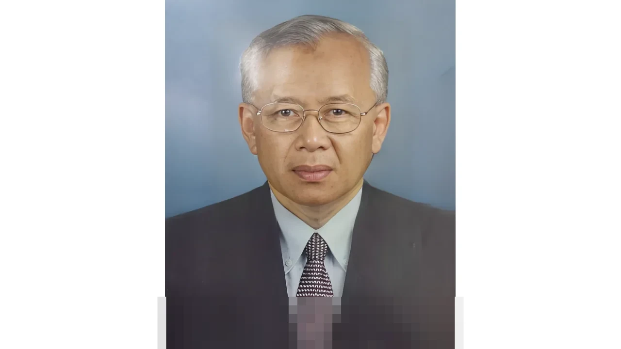 Direktur RSUD Kumpulan Pane: “Ruangan Penuh, Pasien Bisa Dirawat di IGD atau RS Terdekat” Direktur RSUD Kumpulan Pane: “Ruangan Penuh, Pasien Bisa Dirawat di IGD atau RS Terdekat”