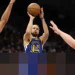 Dominasi Tembakan Tiga Angka Bawa Golden State Warriors Kalahkan Charlotte Hornets 132-125