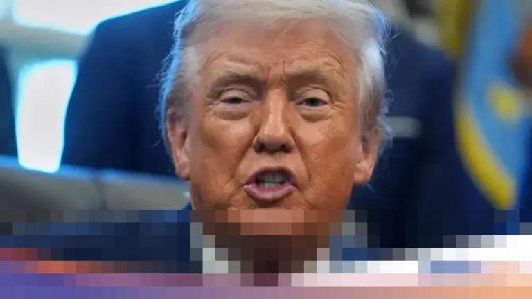 Donald Trump Klaim: Presiden Venezuela dan Istri Diangkut Kapal Perang ke New York Donald Trump Klaim: Presiden Venezuela dan Istri Diangkut Kapal Perang ke New York