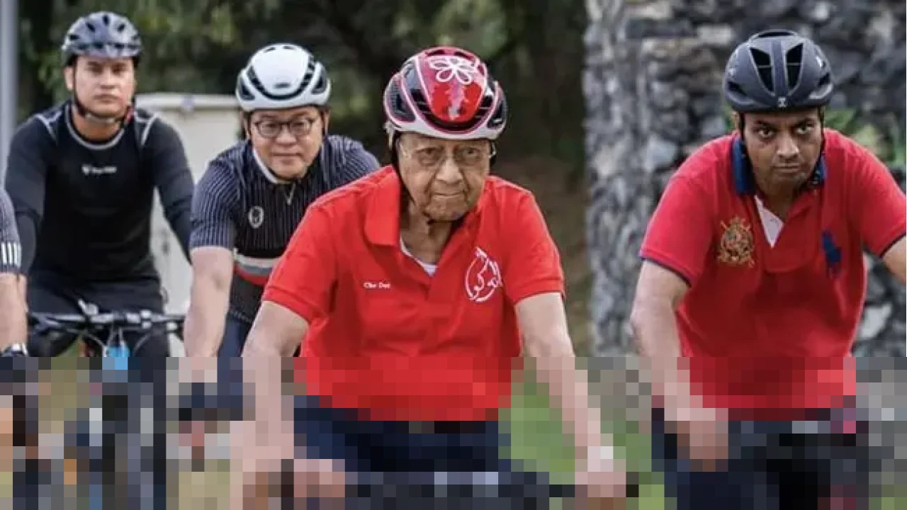 Eks PM Malaysia Mahathir Mohamad Patah Tulang Pinggul, Jalani Rehabilitasi di Usia 100 Tahun