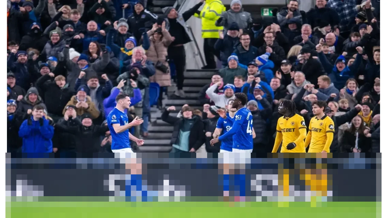 Everton Bermain dengan 9 Pemain, Berhasil Tahan Imbang Wolverhampton Wanderers 1-1 Everton Bermain dengan 9 Pemain, Berhasil Tahan Imbang Wolverhampton Wanderers 1-1