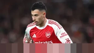 FA Tak Beri Sanksi Martinelli, Slot: “Budaya Buang Waktu Jadi Masalah Umum Sepak Bola”