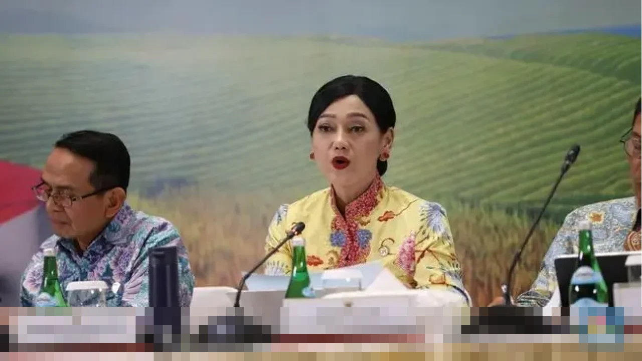 Friderica Dewi: OJK Beri 175 Peringatan Tertulis ke 144 Perusahaan Jasa Keuangan