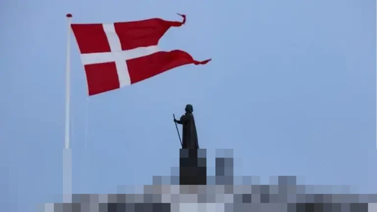 Gedung Putih Tak Kesampingkan Opsi Militer untuk Kuasai Greenland, Denmark Serukan Dialog Gedung Putih Tak Kesampingkan Opsi Militer untuk Kuasai Greenland, Denmark Serukan Dialog