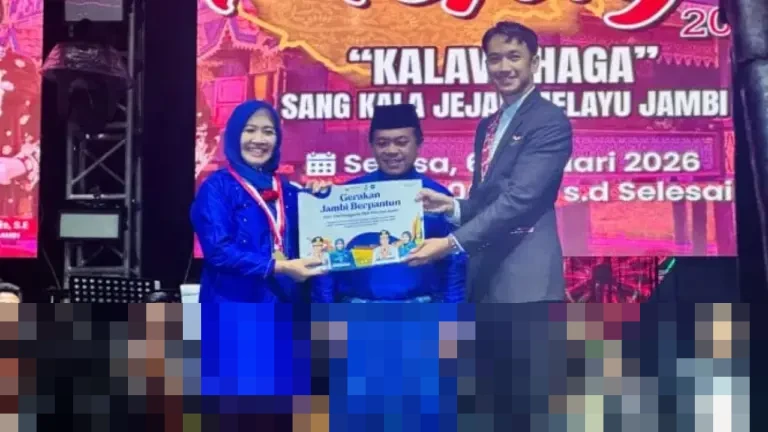 Gerakan Jambi Berpantun Pecahkan Rekor MURI dengan 104 Ribu Pantun, Perkuat Identitas Budaya Gerakan Jambi Berpantun Pecahkan Rekor MURI dengan 104 Ribu Pantun, Perkuat Identitas Budaya