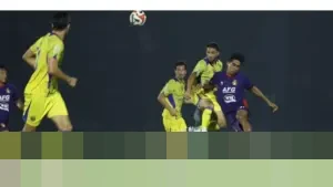 Gol Dramatis Muhammad Firli Menit 90+5 Buyarkan Kemenangan Persib, Persik Tahan Imbang 1-1